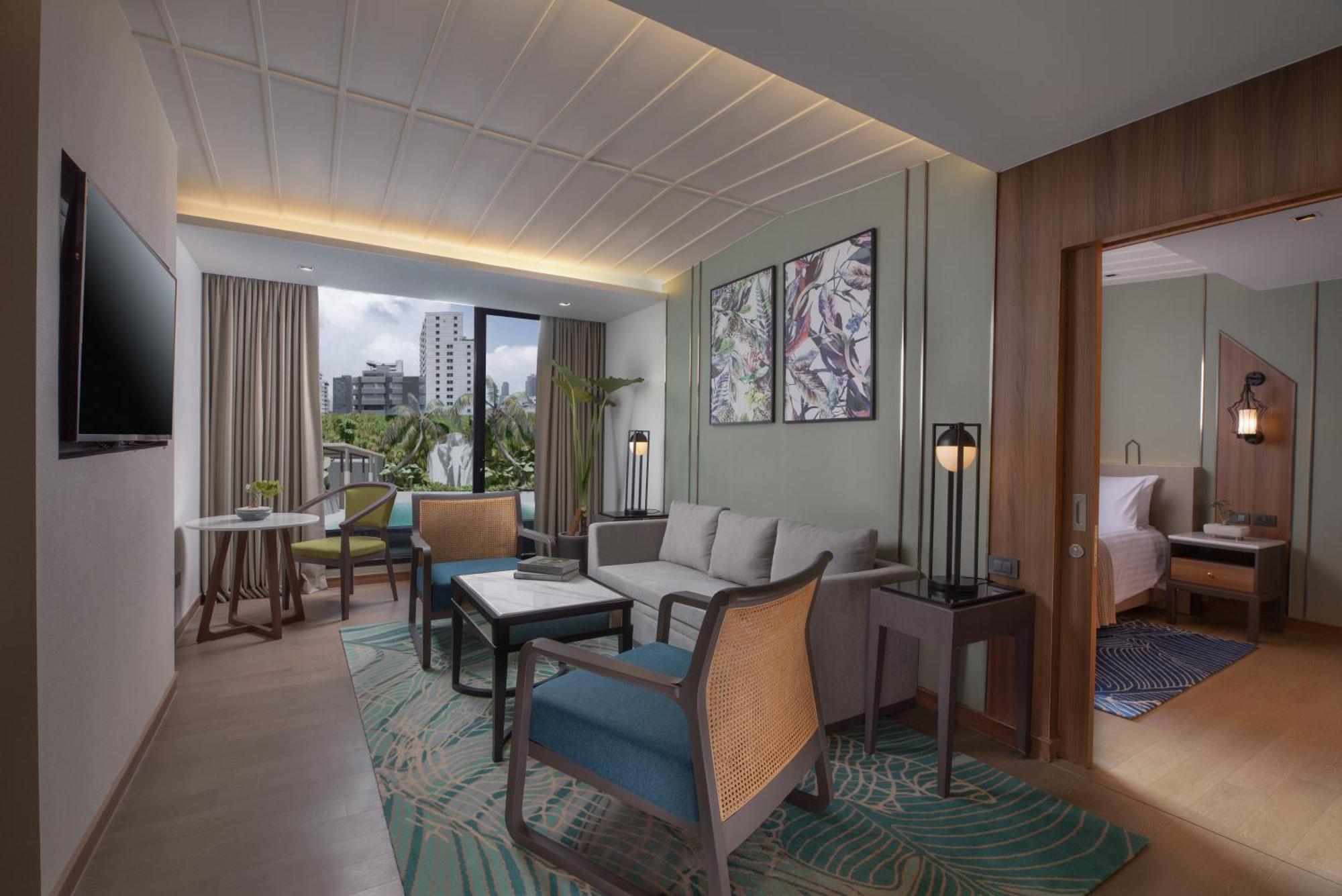Nysa Hotel Bangkok Sukhumvit 11 Exterior foto A suite at the hotel