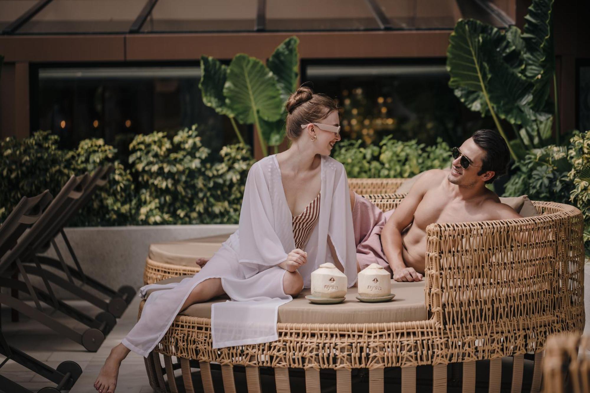 Nysa Hotel Bangkok Sukhumvit 11 Exterior foto The Spa at The Standard East Village